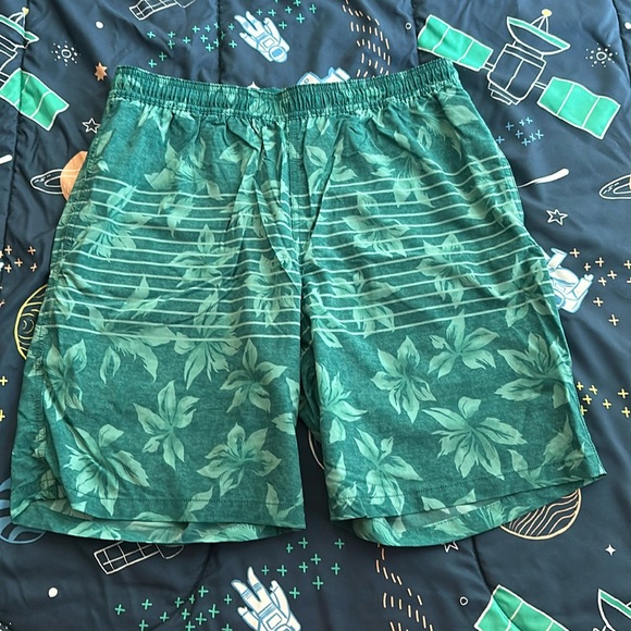 Kirkland Swimtrunks - Picture 1 of 2